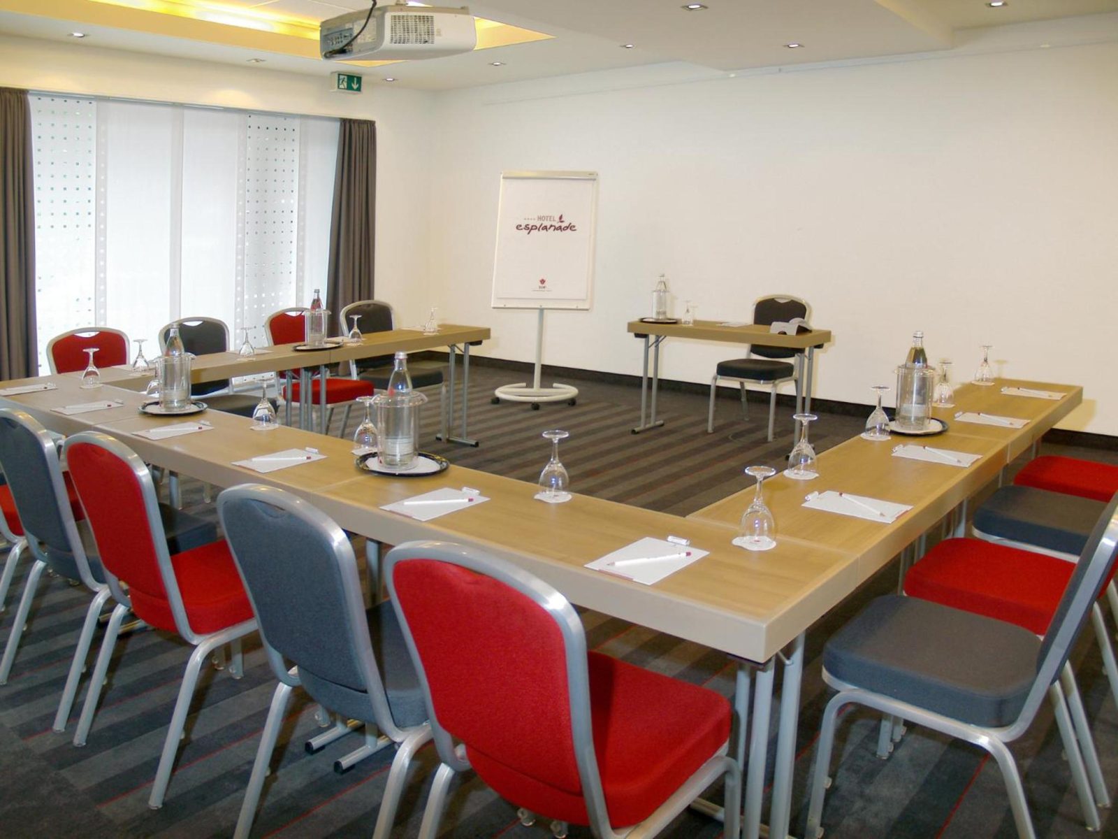 Hotel Esplanade Dortmund — photo 6