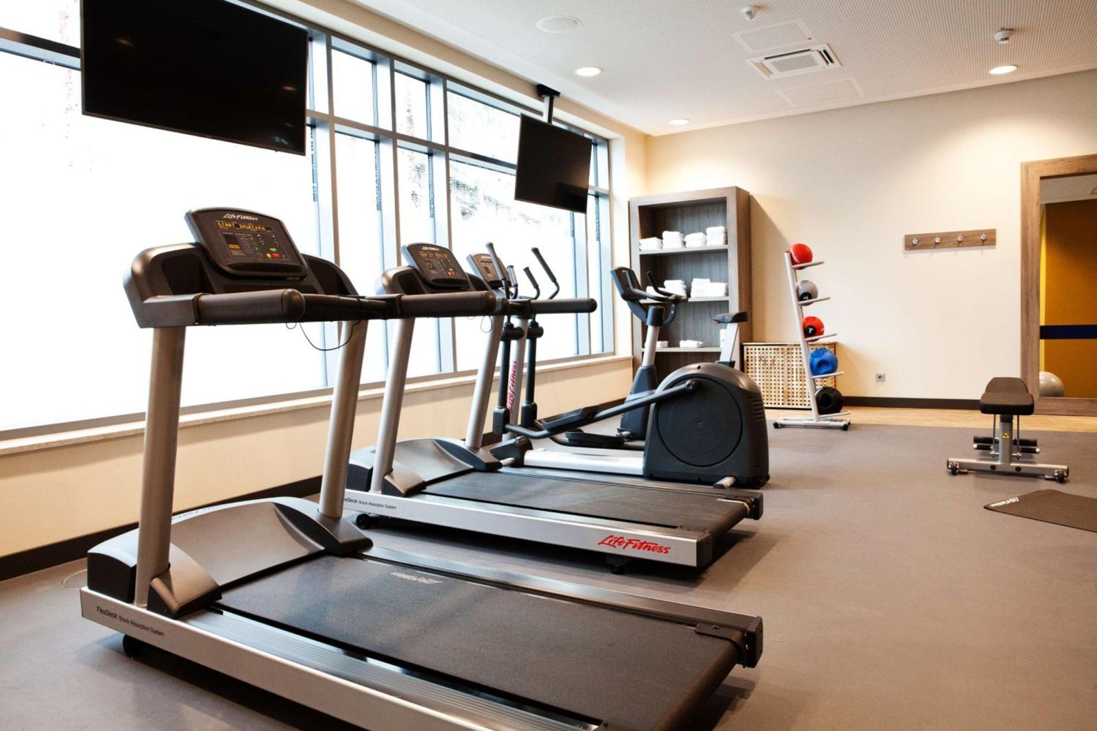 Hampton By Hilton Dortmund Phoenix See — photo 6