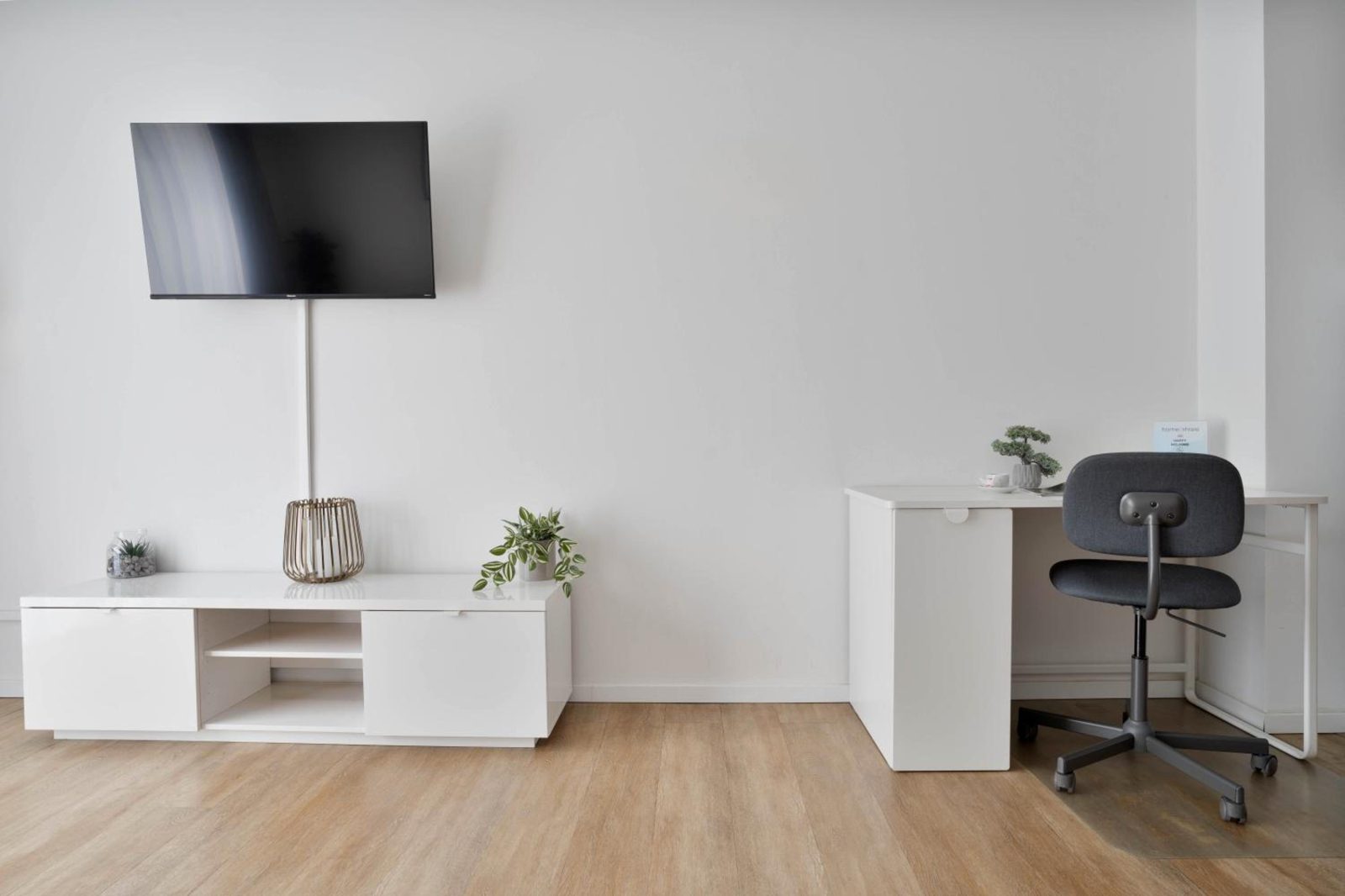 Apartments in the city center I home2share — photo 3